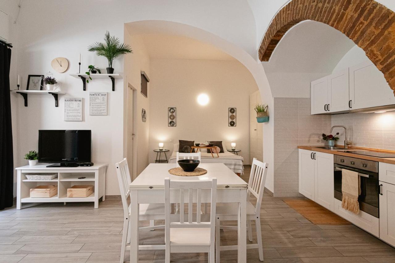 Zefiro21 Tiny House Appartement Termoli Buitenkant foto
