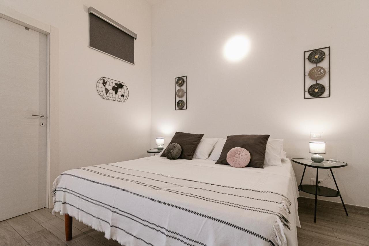Zefiro21 Tiny House Appartement Termoli Buitenkant foto